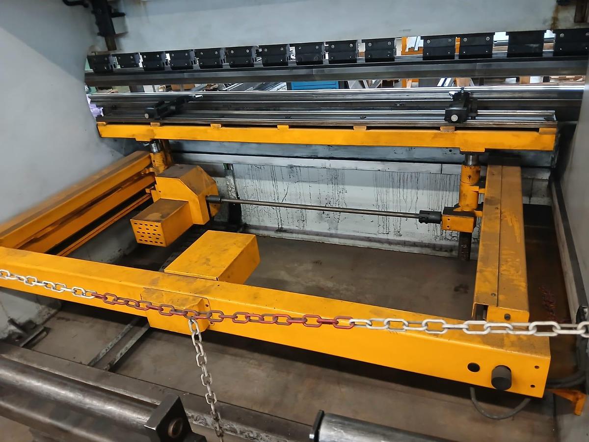 Ottime Pressa Piegatrice Sincronizzata ERMAKSAN CNCAP 3100X160