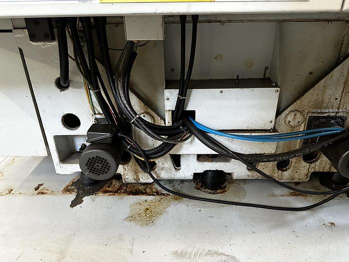 Usato 2008 BRIDGEPORT HARDINGE XR 600 5AX