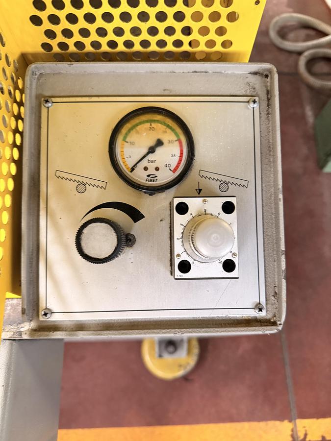 Ottime Segatrice a Nastro Automatica BIANCO MOD 350