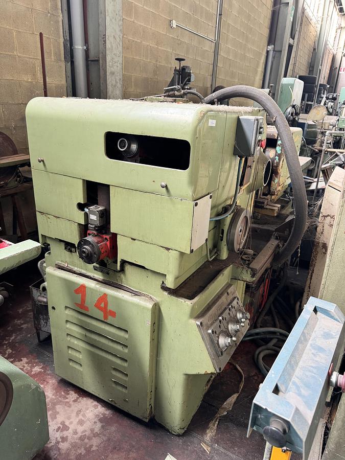 Usato Rettifica senza centri russa