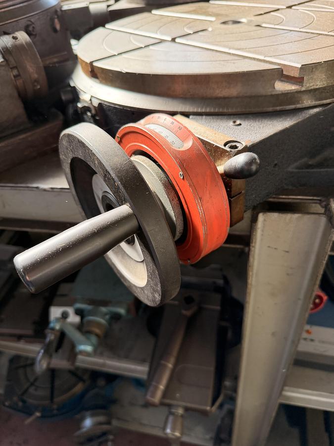 Usato Tavola Girevole Motorizzata BRUSA