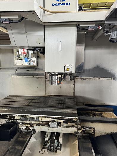 Usato Centro di Lavoro Verticale DAEWOO MYNX 500