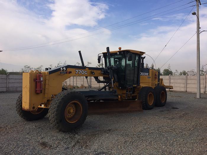 Usado 2013 JOHN DEERE 770G
