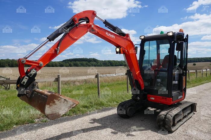Used 2015 KUBOTA U27-4