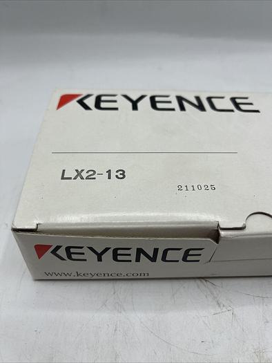 Keyence LX2-13 Sensor Laser