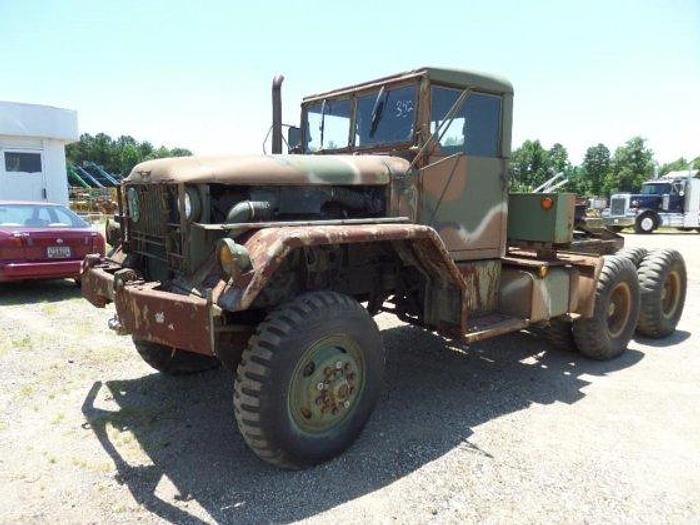 1974 AM GENERAL M52A1