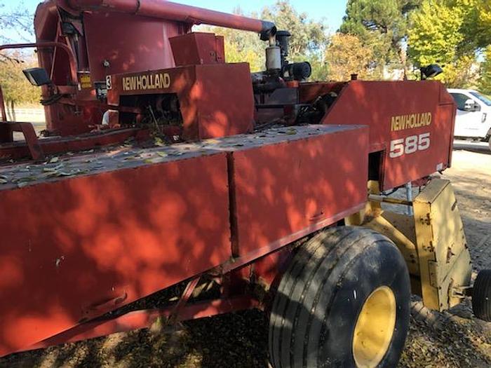 Gebraucht New Holland 585 Hay Baler