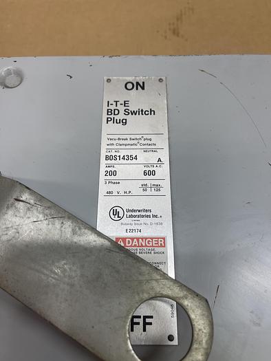 Used ITE BD Switch Plug BOS14354