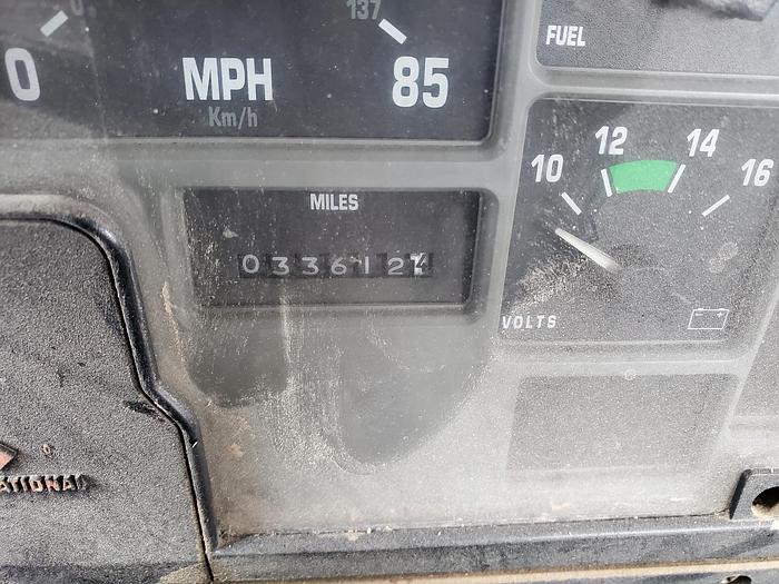 Used 1994 International 8200 SA Truck