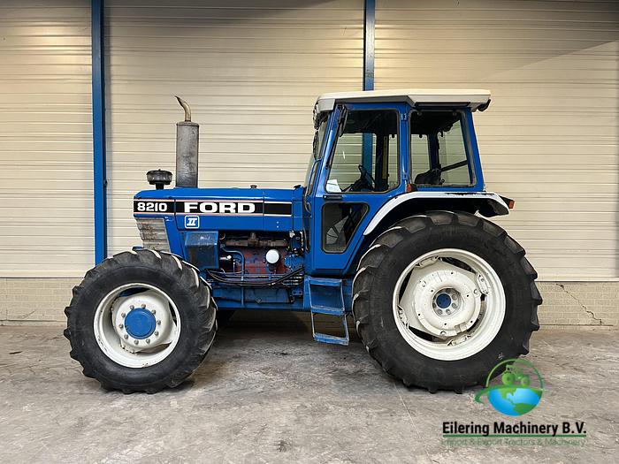 Used 1988 Ford 8210