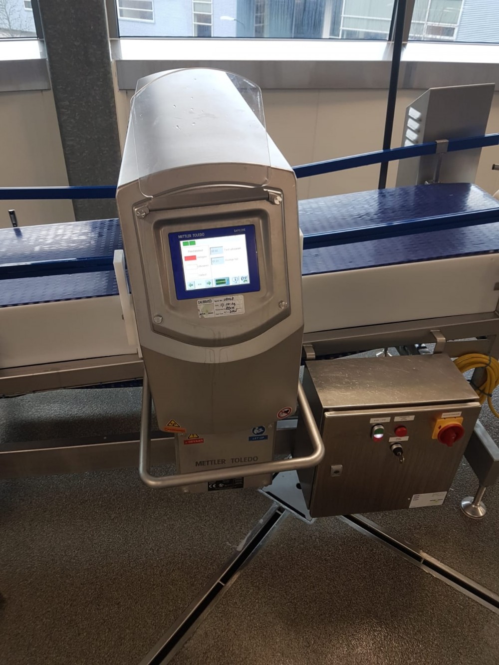 Used Mettler Toledo Safeline metaldetector