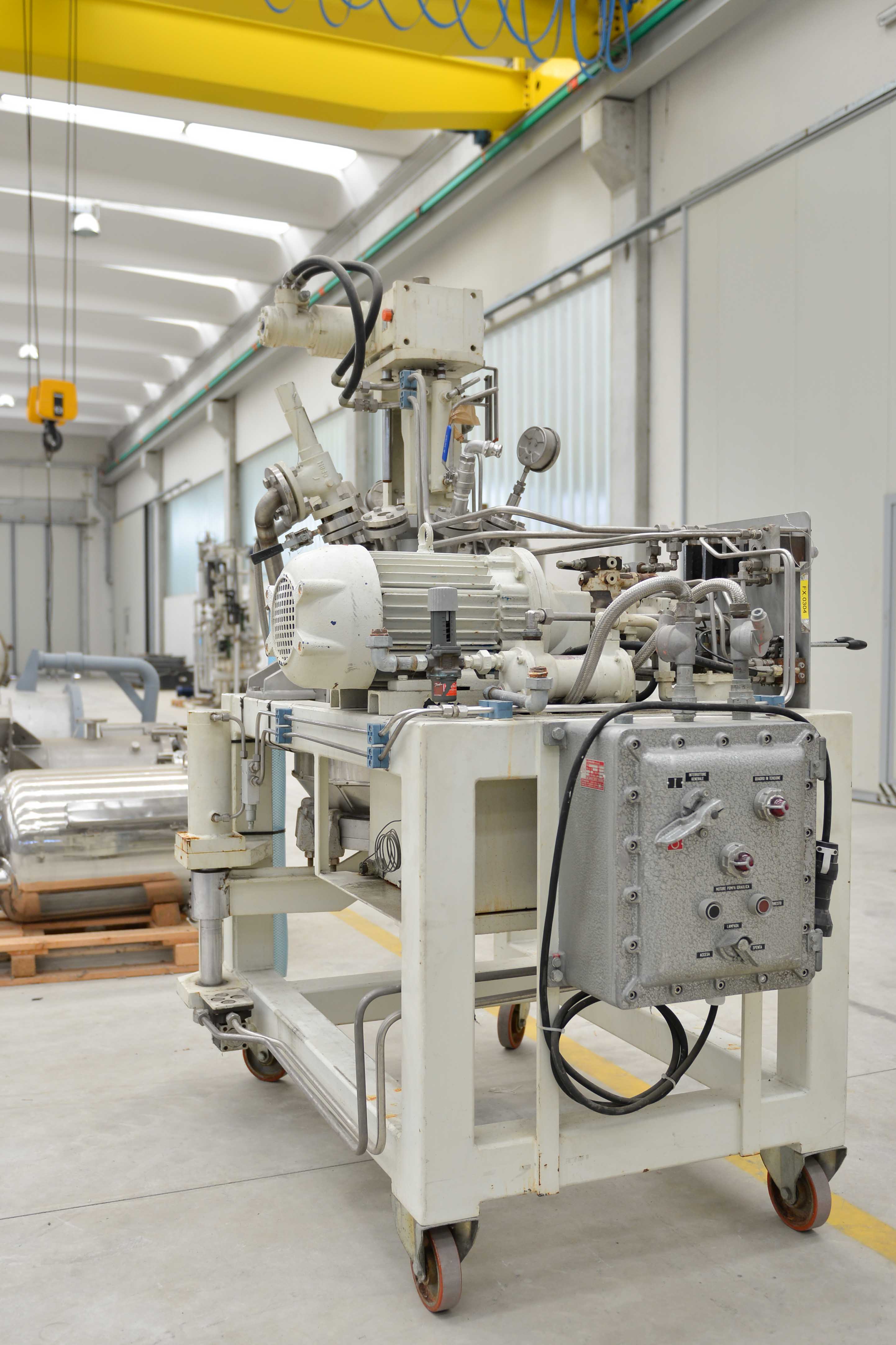 Used Filtro essiccatore pilota 120 litri, marca 3V Cogeim.