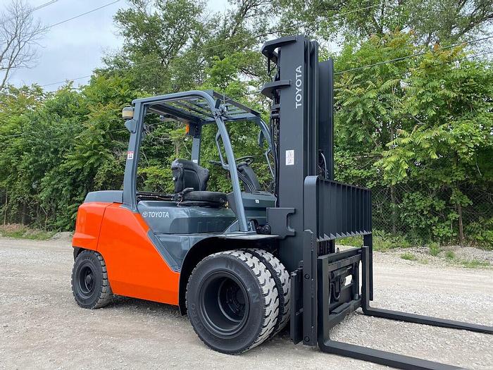 Used 2015 TOYOTA 8FD45U