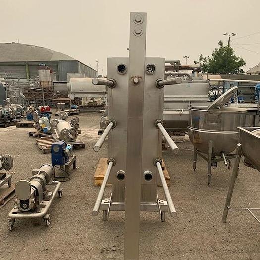 Used APV Stainless Steel Plate Heat Exchanger SR35SH