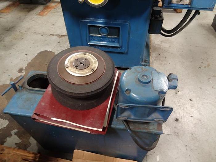 Used GIDDINGS & LEWIS MODEL HR947 WINSLOWMATIC DRILL GRINDER