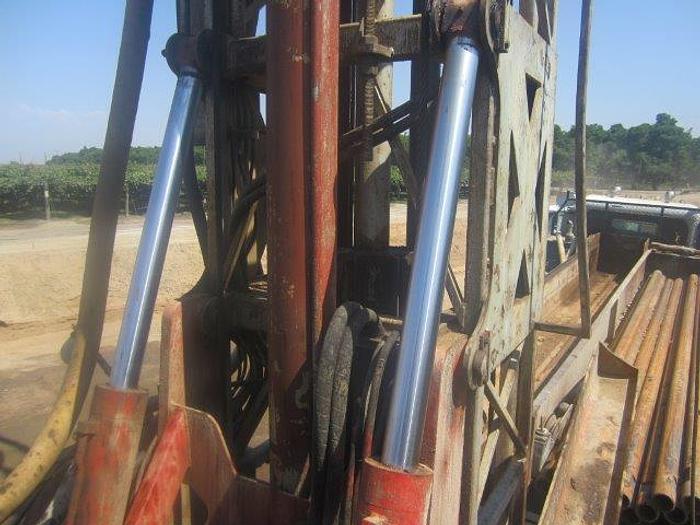 Used 1989 Ingersoll-Rand TH60 Drill Rig