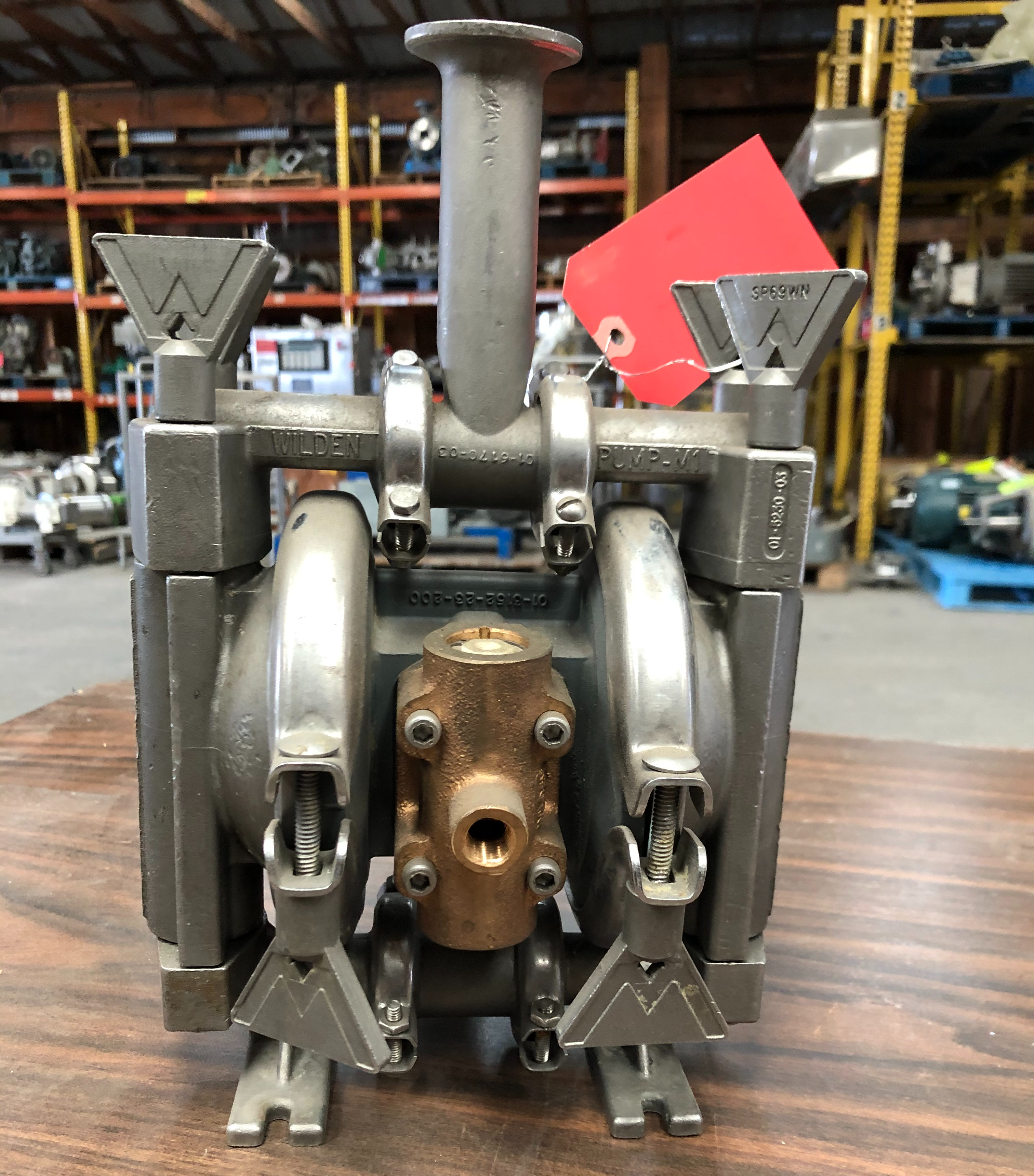 Used WILDEN M1 METAL DOUBLE DIAPHRAGM PUMP