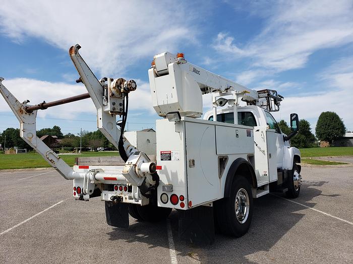 Used 2008 GMC C7500 w/ ALTEC A40P Cable Placer Bucket Truck