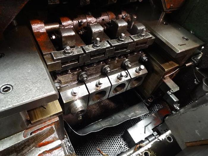 D'occasion SACMA 4 Die Progressive header type SP 25