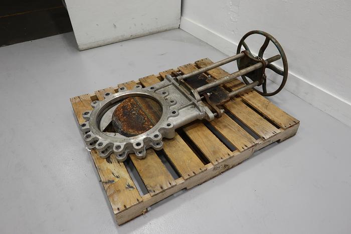 Used True Line 16" Hand Operated V-Port Knife Gate Valve #43841