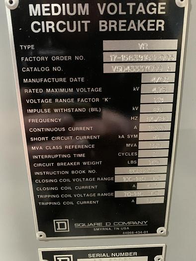 Used SQUARE D COMPANY 3000 AMP MEDIUM VOLTAGE BREAKER VACUUM SWITCH