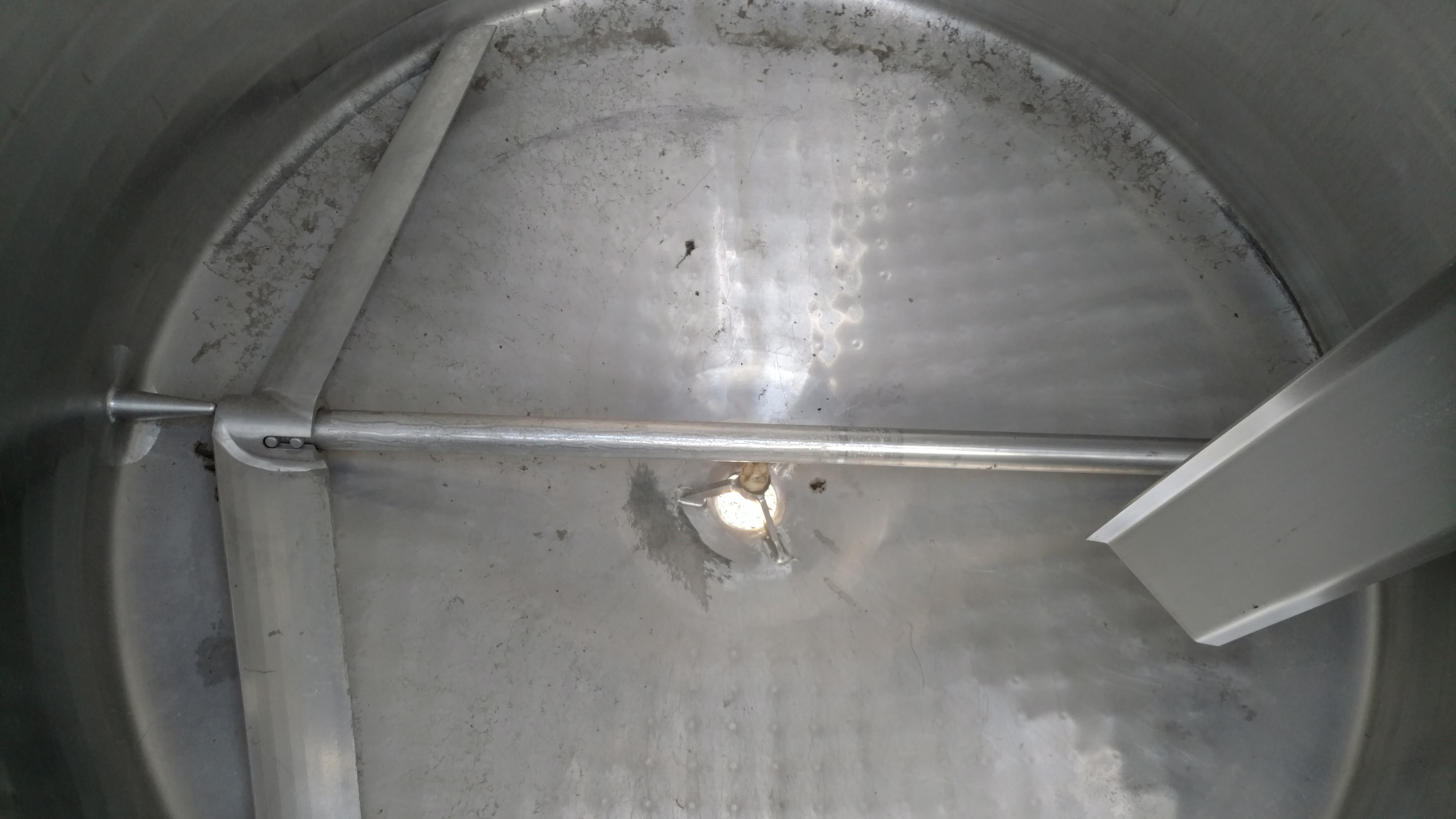 Usado 600 GALLON PROCESSOR TANK. WALKER MODEL PZ-CB-SP SERIAL 2538