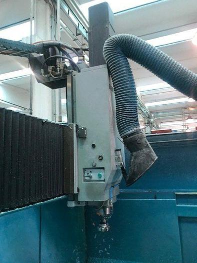Used CNC Table Moving BERGONZI STRATOS mod. 20XL