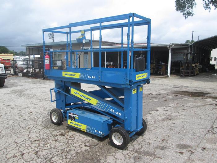 Used Up-Right SL20 Motorized Man Lift
