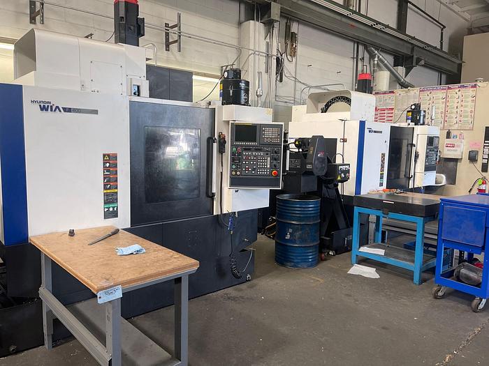 Used 2015 HYUNDAI WIA F400