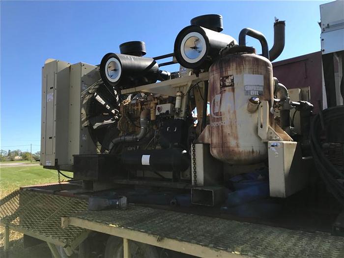 Used 2008 Ingersoll-Rand XHP1170 Air Compressor & Kubota 40KW GenSet