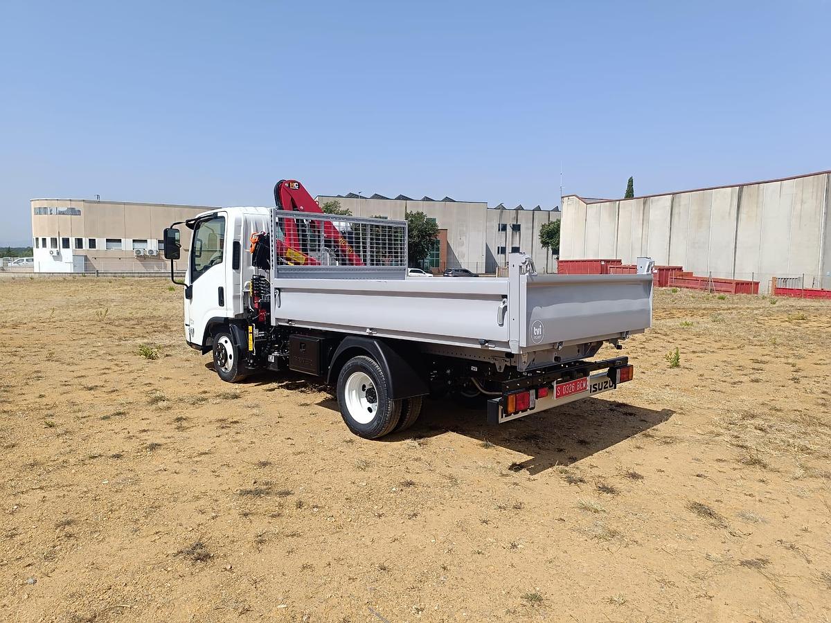 Isuzu M21T HEAVY + Grúa HC 35X A3 + Volquete JPM