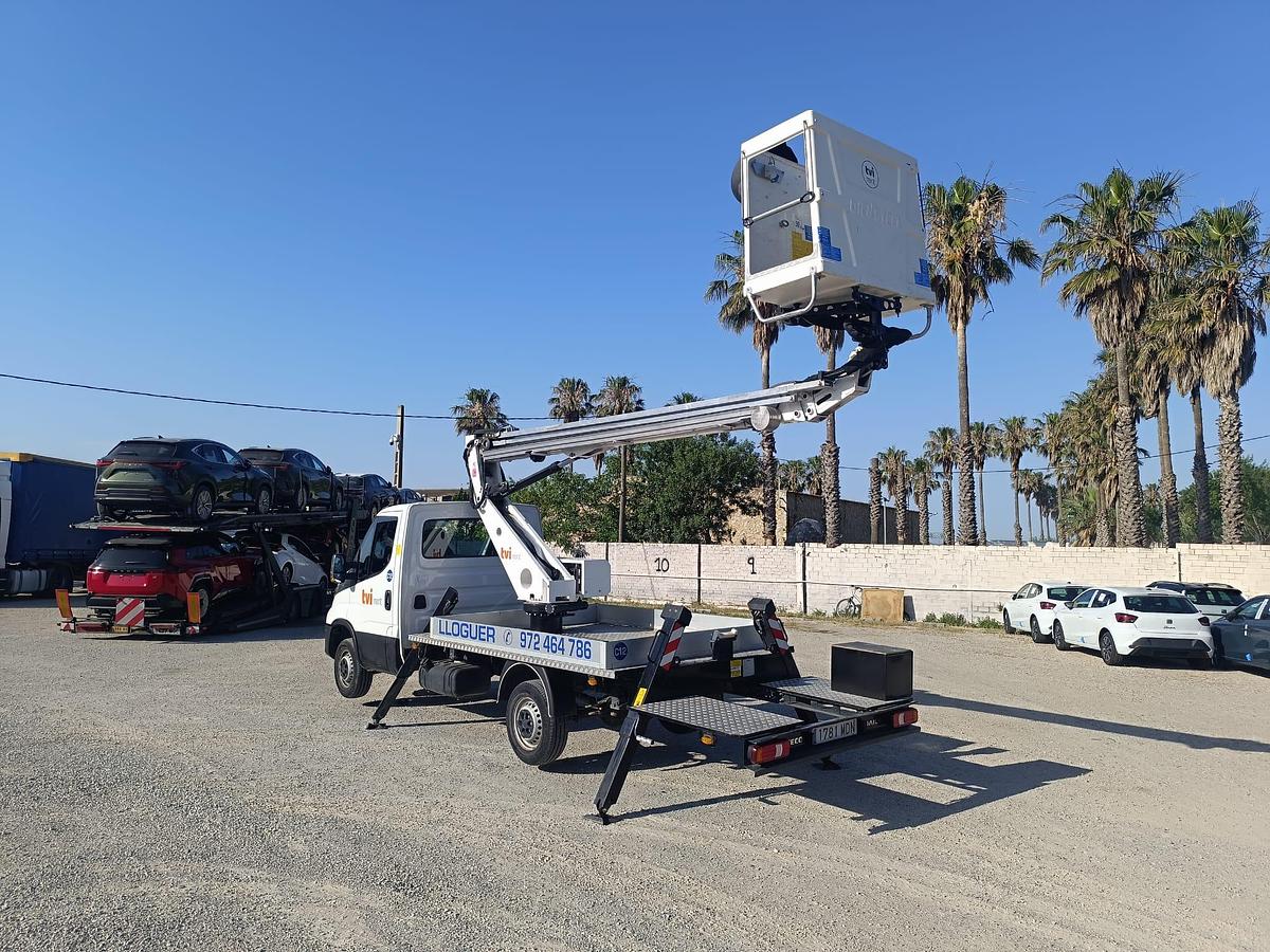 Reacondicionado Plataforma aerea Oil&Steel Scorpion 1812 Smart