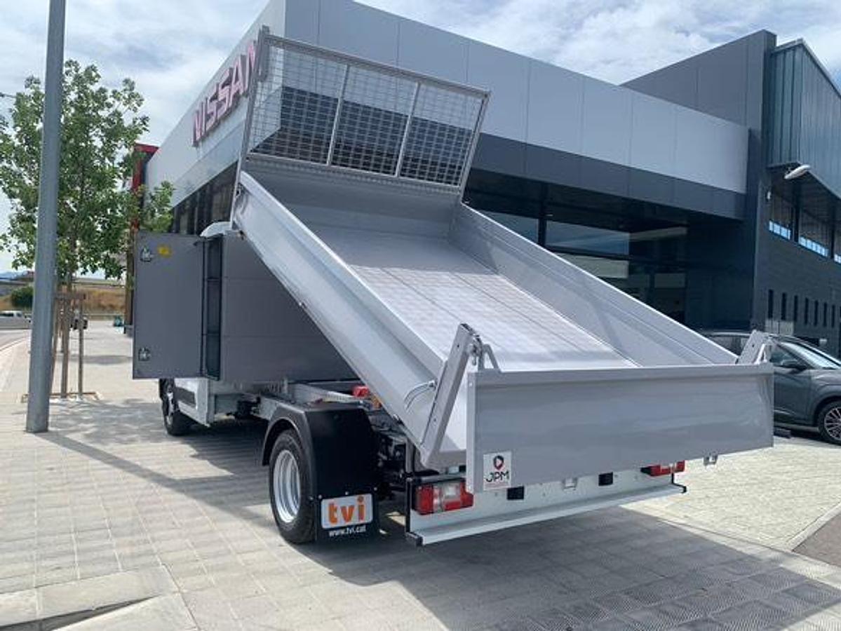 Maxus 3500 kg + Caixa bolquet JPM + Caixa d’eines