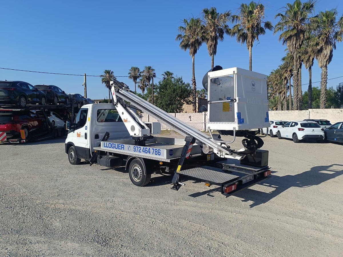 Reacondicionado Plataforma aerea Oil&Steel Scorpion 1812 Smart