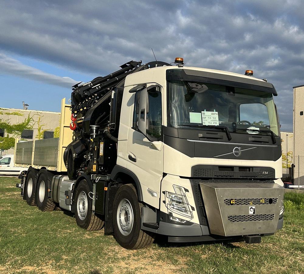 Volvo FM + Effer 1400