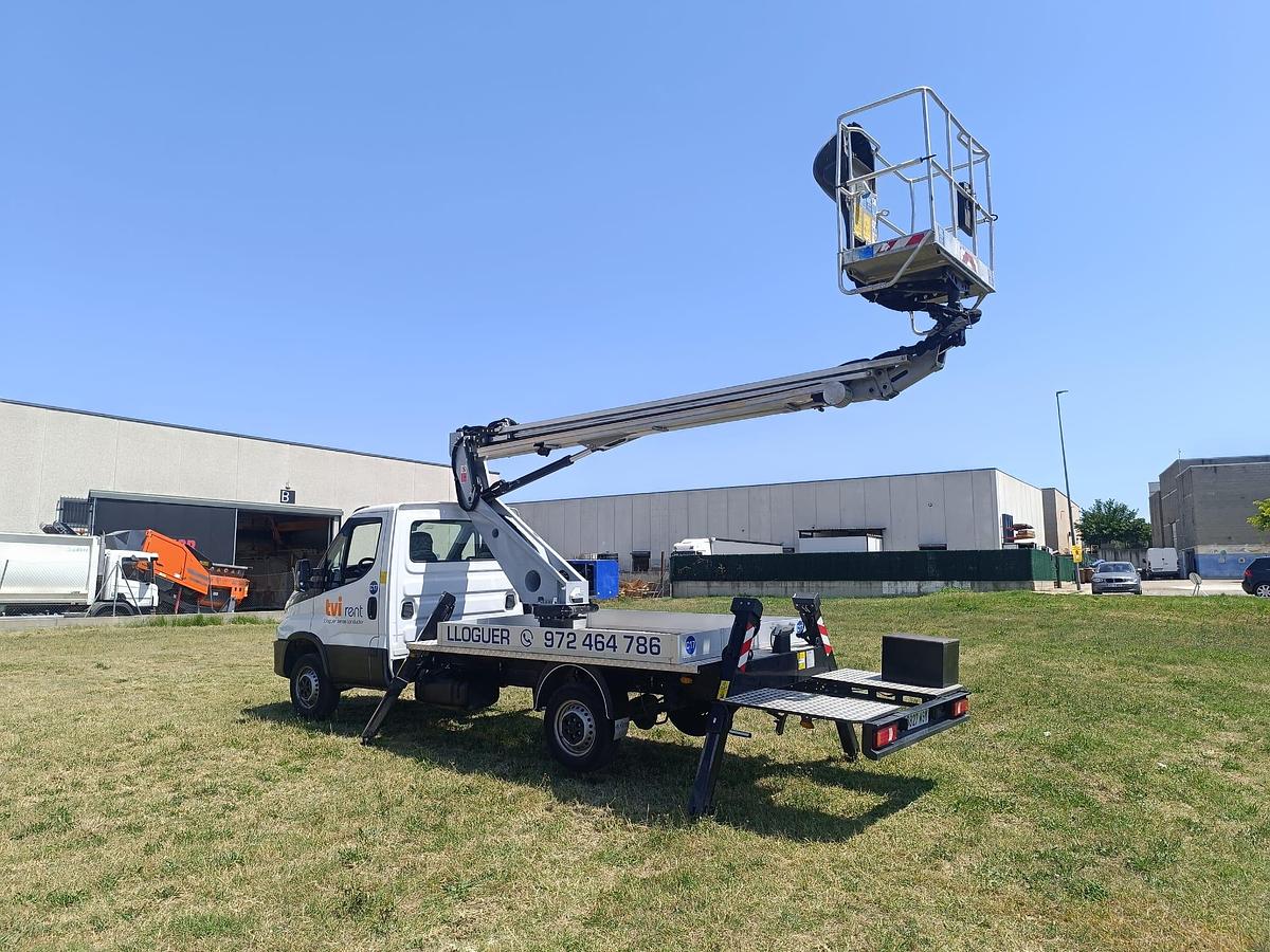 Reacondicionado Plataforma aerea Oil&Steel Scorpion 1812 Smart