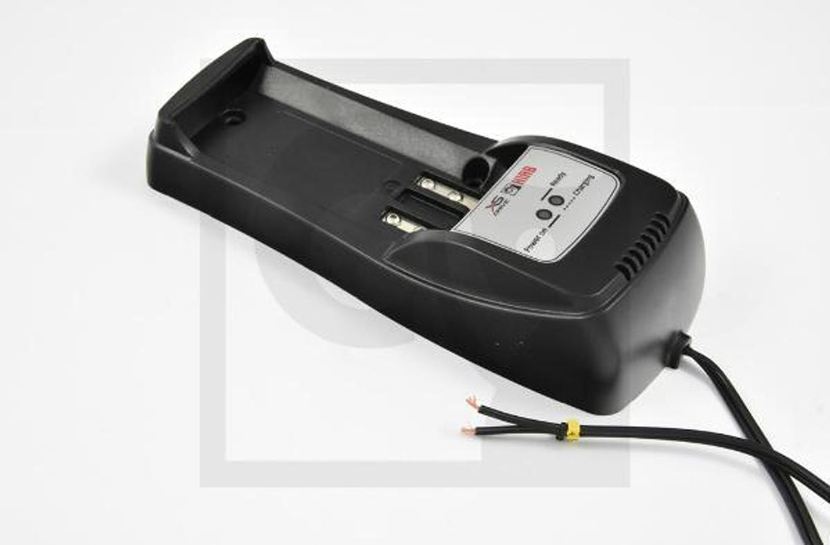 Hiab XS drive battery charger