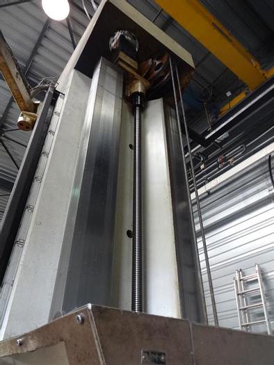 Utilisé Aléseuse à table croisée marque UNION WMW type BFT 130NC