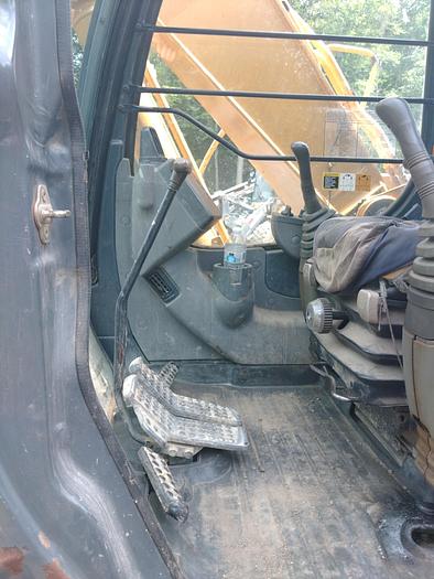 Used 2003 John Deere 160CLC