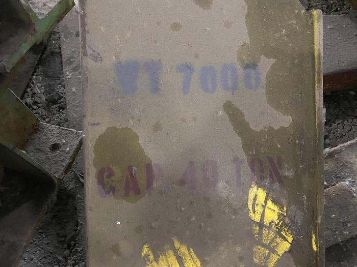 Used 40 Ton C-Hook (Used)