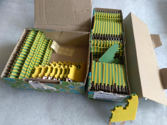 1400 Durchgangsklemmen, Reihenklemmen + Zubehör, , neu -70%