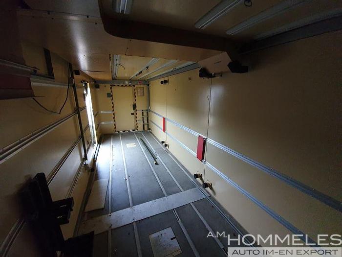 Used Zeppelin shelter groß