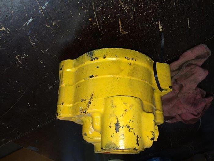 Used 0 Caterpillar 1P-6752 PUMP GP-GEAR (REBUILT)