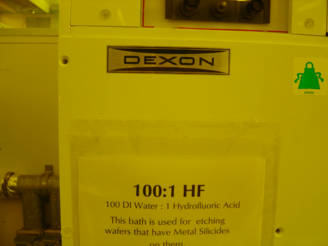 Used Dexon Plastic Dilute HF Filtered Etch Baths Wet Bench