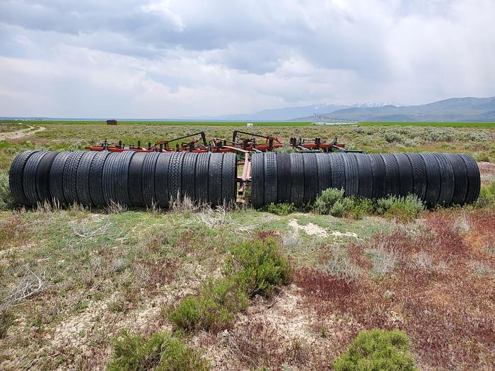 Used 27' Rubber Tire Roller