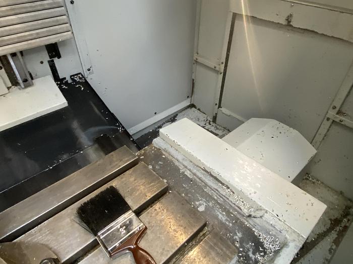 Used 1991 Bridgeport Interact 308 CNC Machining Center