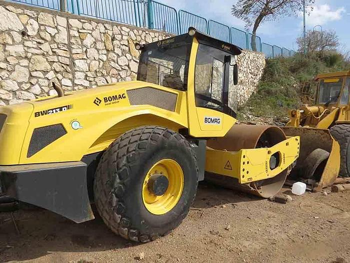 Used 2019 BOMAG BW213D-5