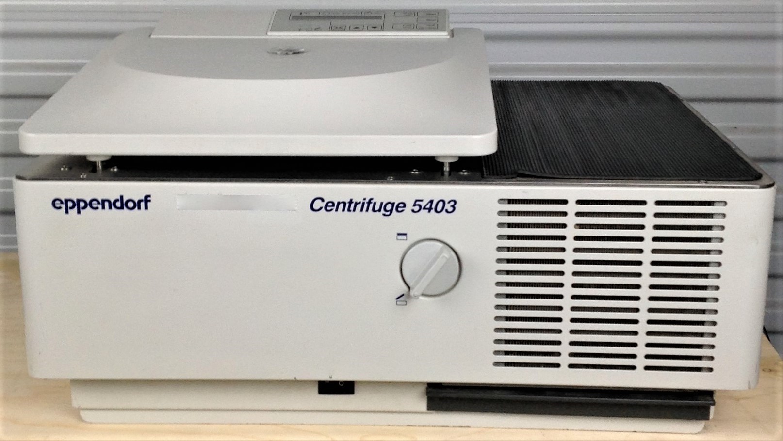 使用的Eppendorf 5403用固定角转子的冷藏离心机-6 x 85ml