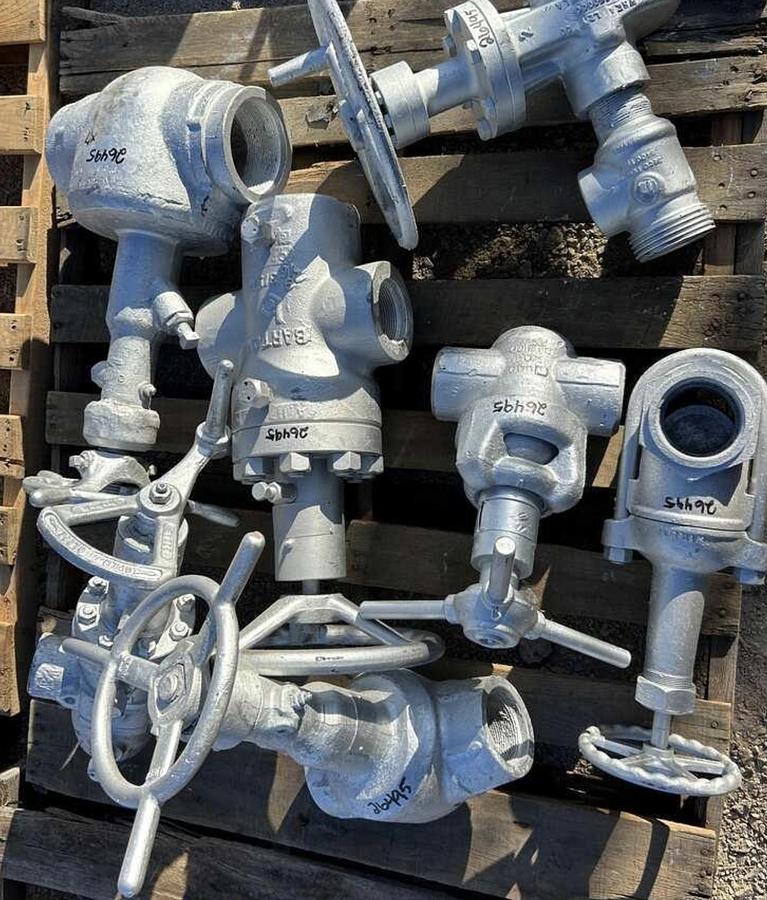 Used (1) Wheatley 2" 3K, (1) Barton 2 9/16" 5K, (2) Orbit 4"/3" 2K, (1) ACF 2" 2K, (1) Demco 2" 2K Valves