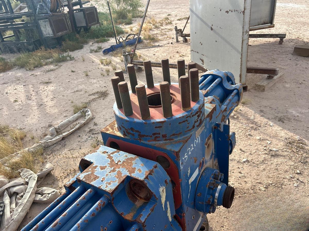 Used 2011 Texas Oil Tools ES56-N569YL Blowout Preventer